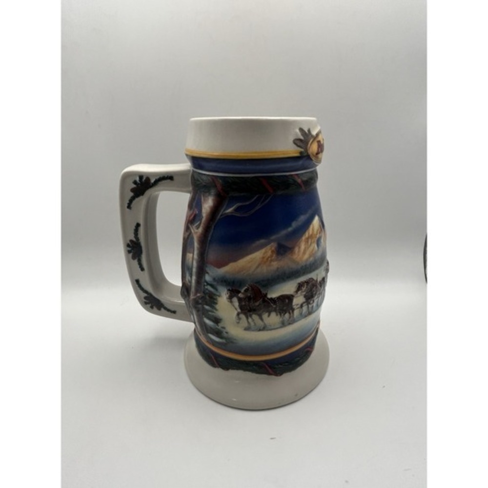 Anheuser-Busch Budweiser 2000 Holiday‎ In The Mountains Beer Stein